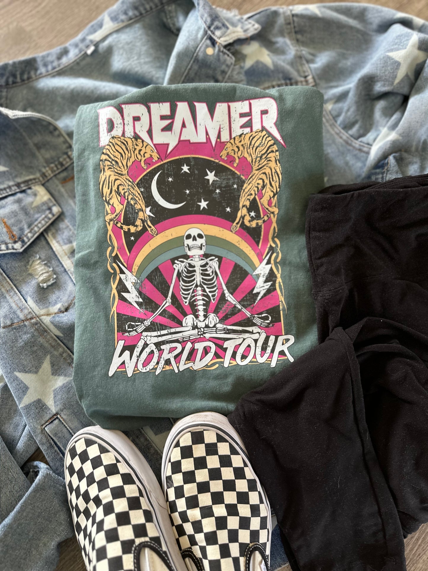 Dreamer World Tour Tee (Comfort Colors)