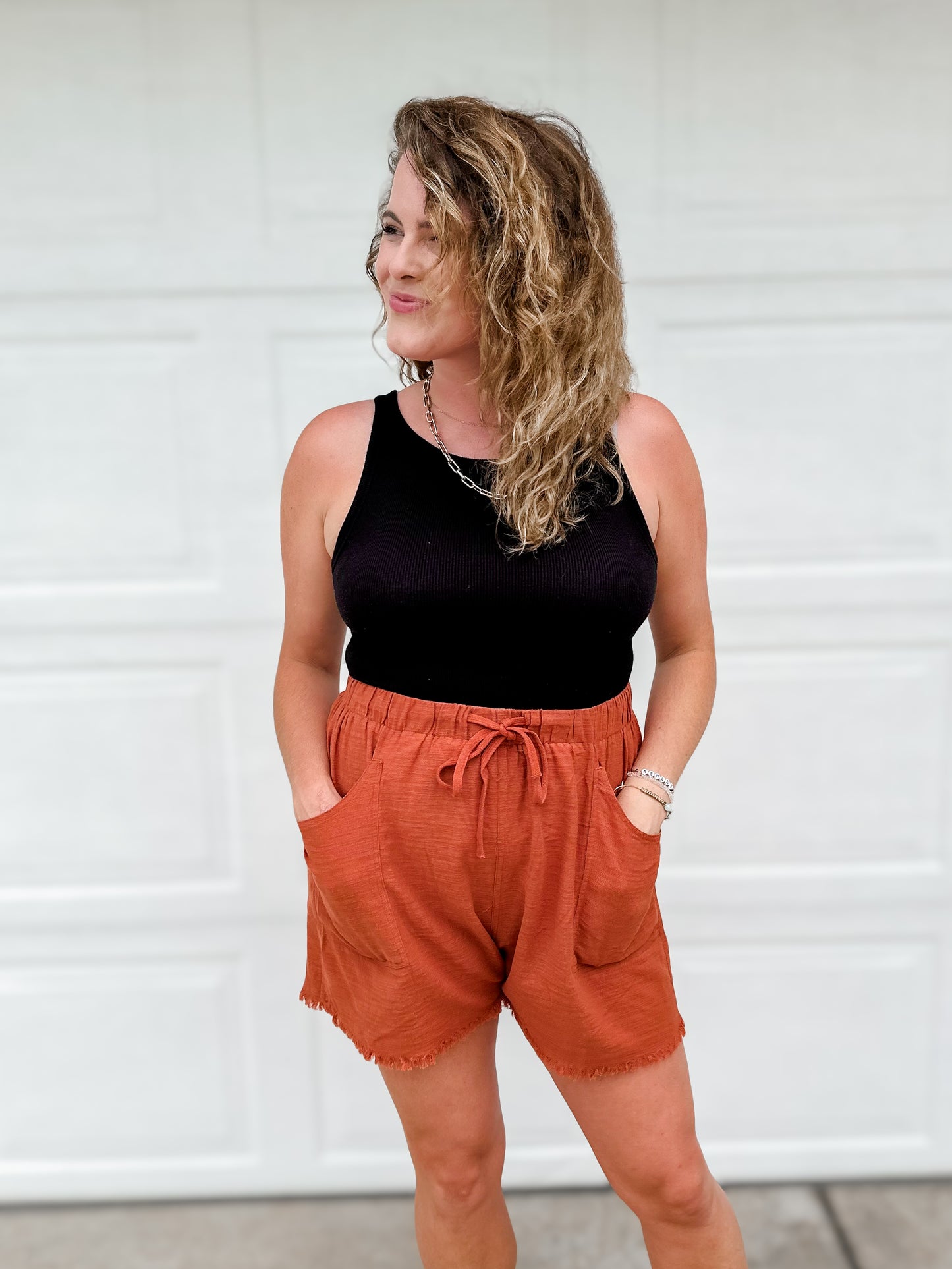 Curvy Girl Frayed Hem Shorts