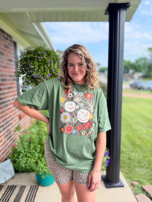 Retro Girly Grunge Tee (Comfort Colors)